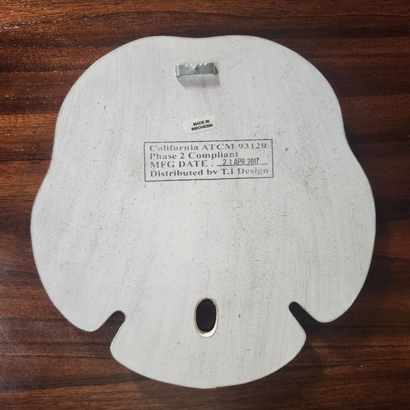 Sand Dollar Wall Plaque Wood Handcrafted 8.5" High Beach House T.I. Design - Picture 7 of 9